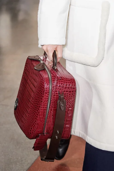 Look 90